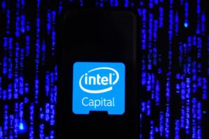 ¡Un vistazo a Intel Capital antes de que la firma de 34 años empiece por su cuenta!