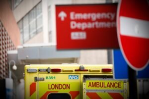 Proveedor de NHS Advanced pagará multa de £3 millones por ataque de ransomware en 2022.