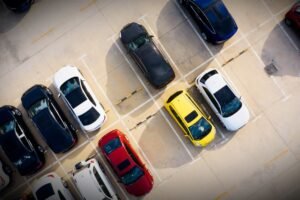 Concesionarias de autos en EE. UU. luchan contra ciberataques a CDK causando interrupciones constantes