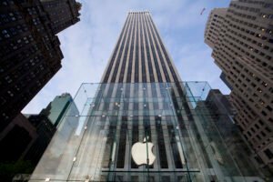 ¡Apple advierte a usuarios en 92 países sobre ataques de espionaje mercenario!