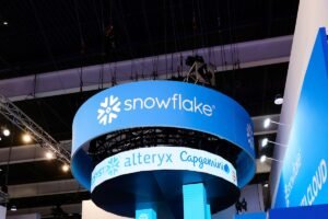 Autoridades canadienses arrestan a hacker relacionado con filtraciones de datos de Snowflake